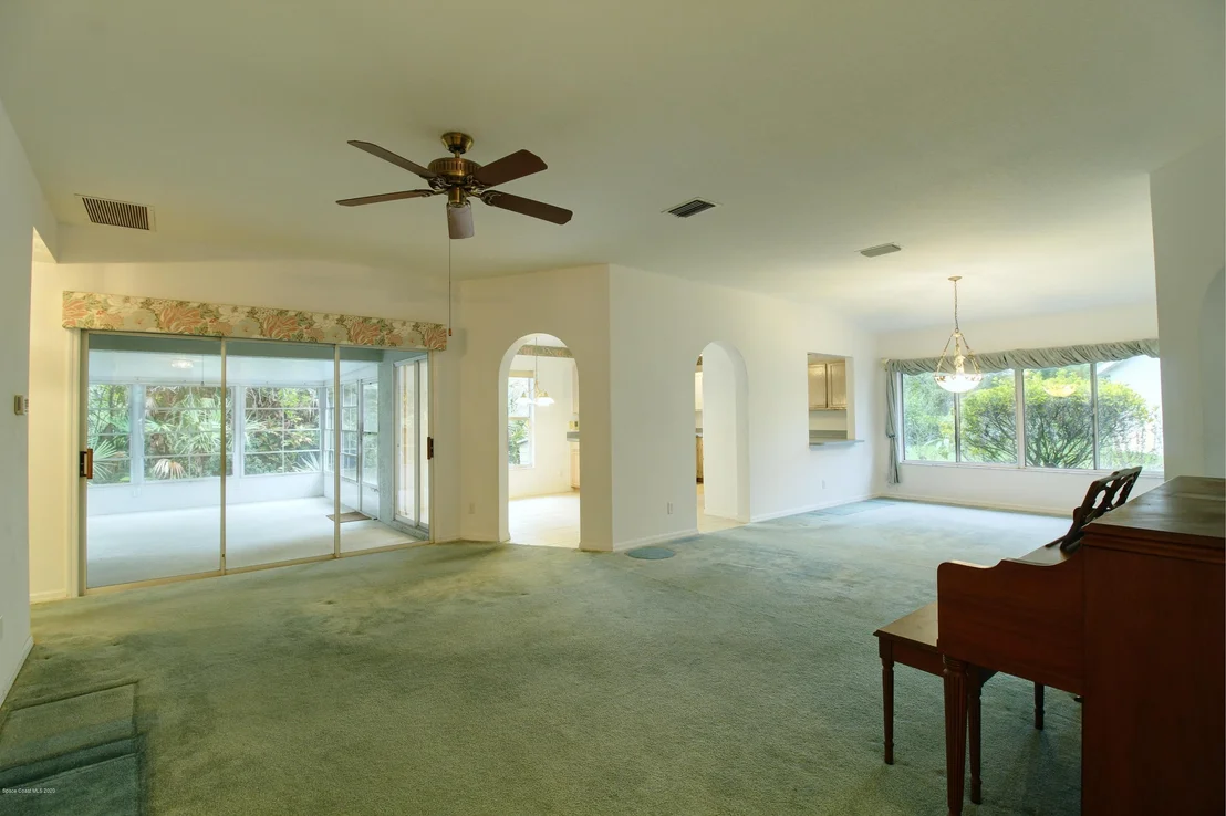 Photo of 1411 Bronco Drive