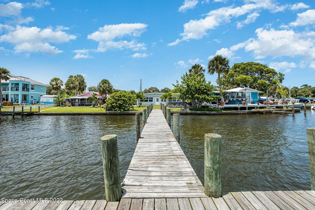 Photo of 3957 Canal Drive