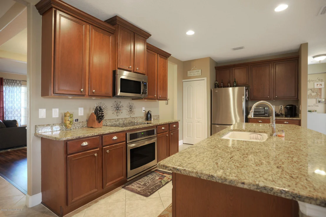 Photo of 1345 Talon Way