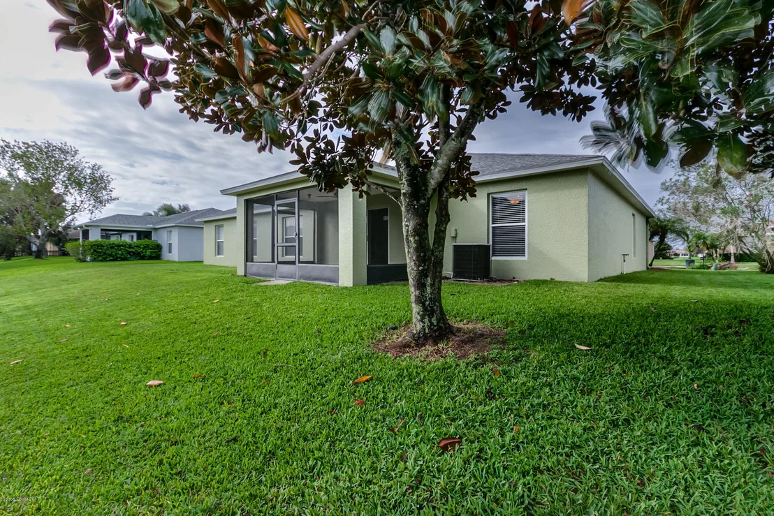 Photo of 943 Del Mar Circle