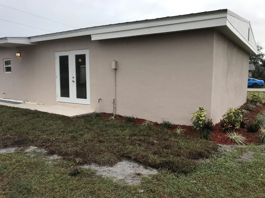 Photo of 3201 Ideal Avenue NE