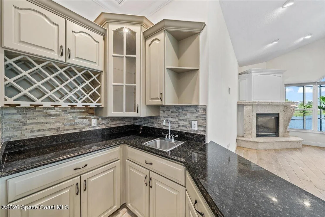 Photo of 918 Nelson Drive