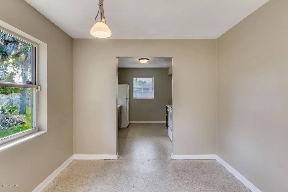 Photo of 215 7th Avenue