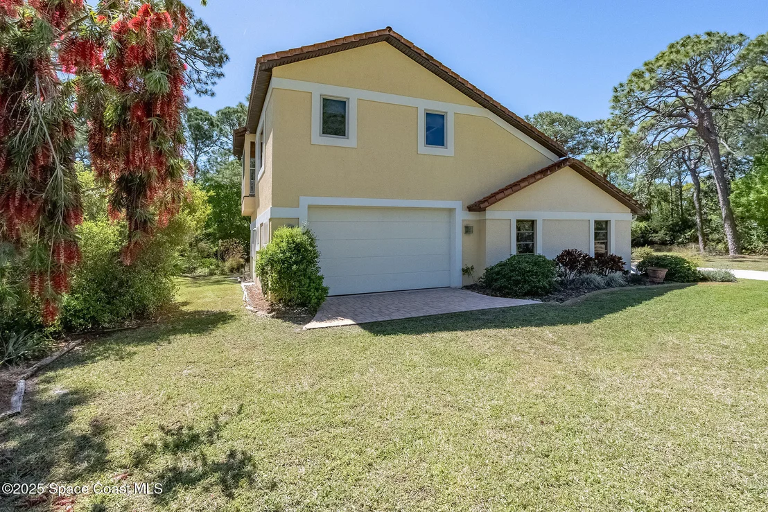 Photo of 3445 Huggins Drive