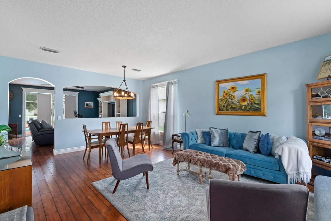 Photo of 165 Sedgewood Circle