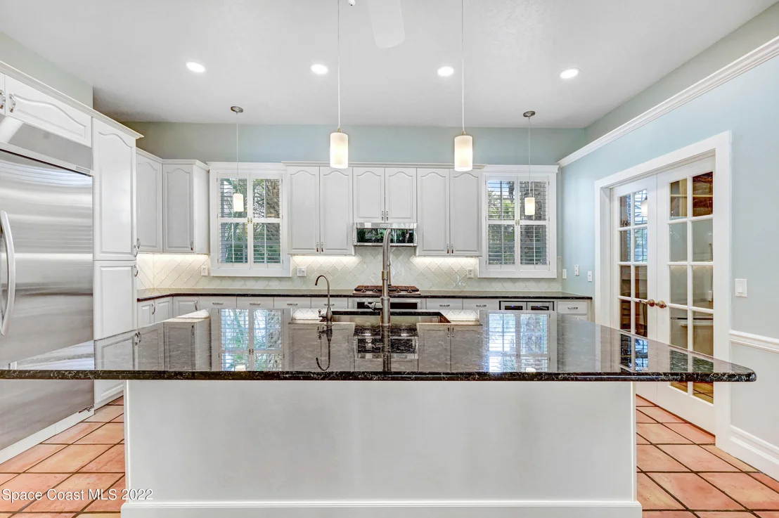Photo of 155 Bayshore Drive