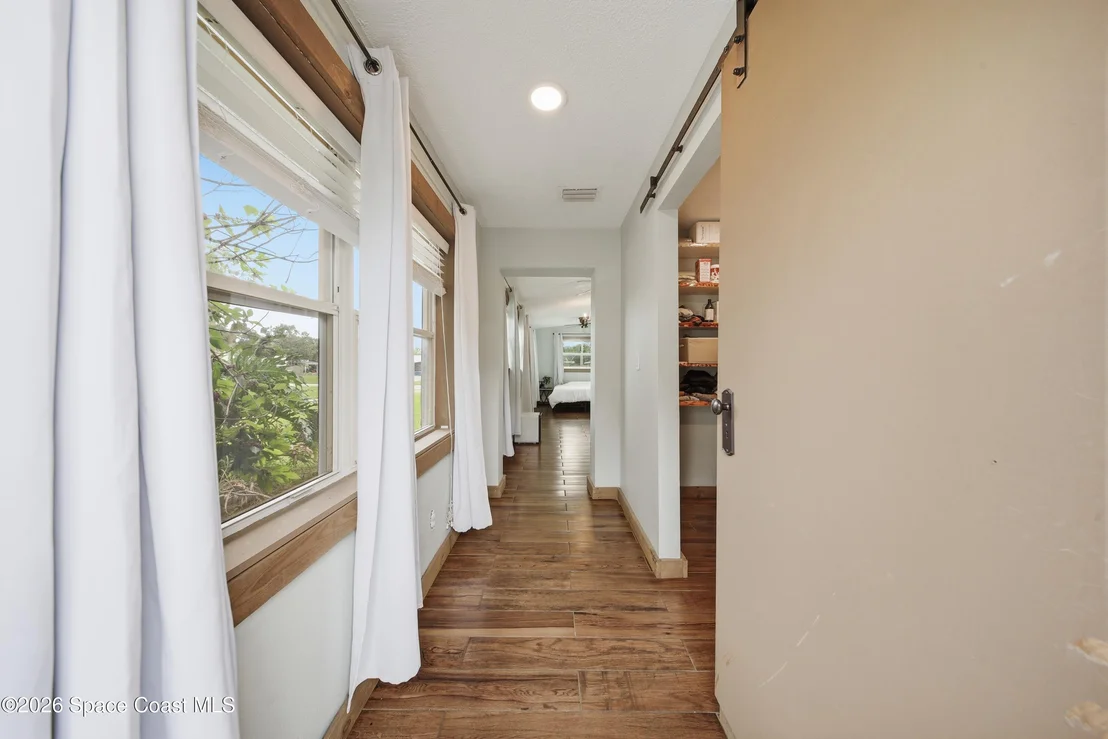Photo of 112 Lagoon Avenue