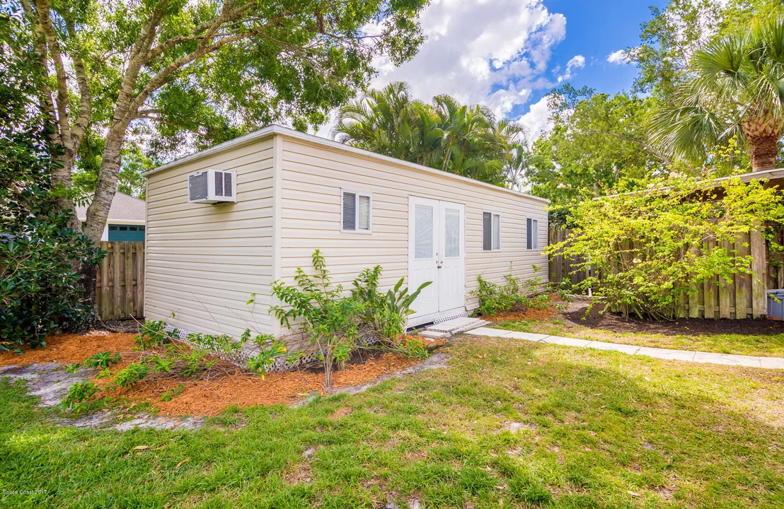 Photo of 3090 11th Place