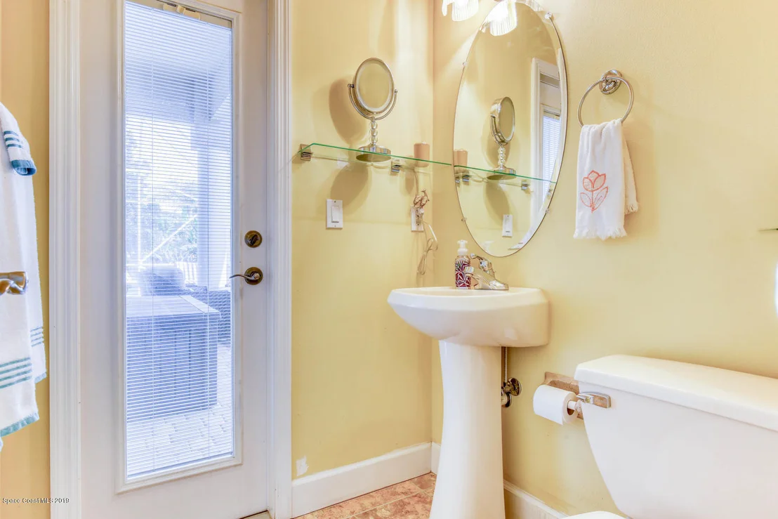 Photo of 979 Warbler Court