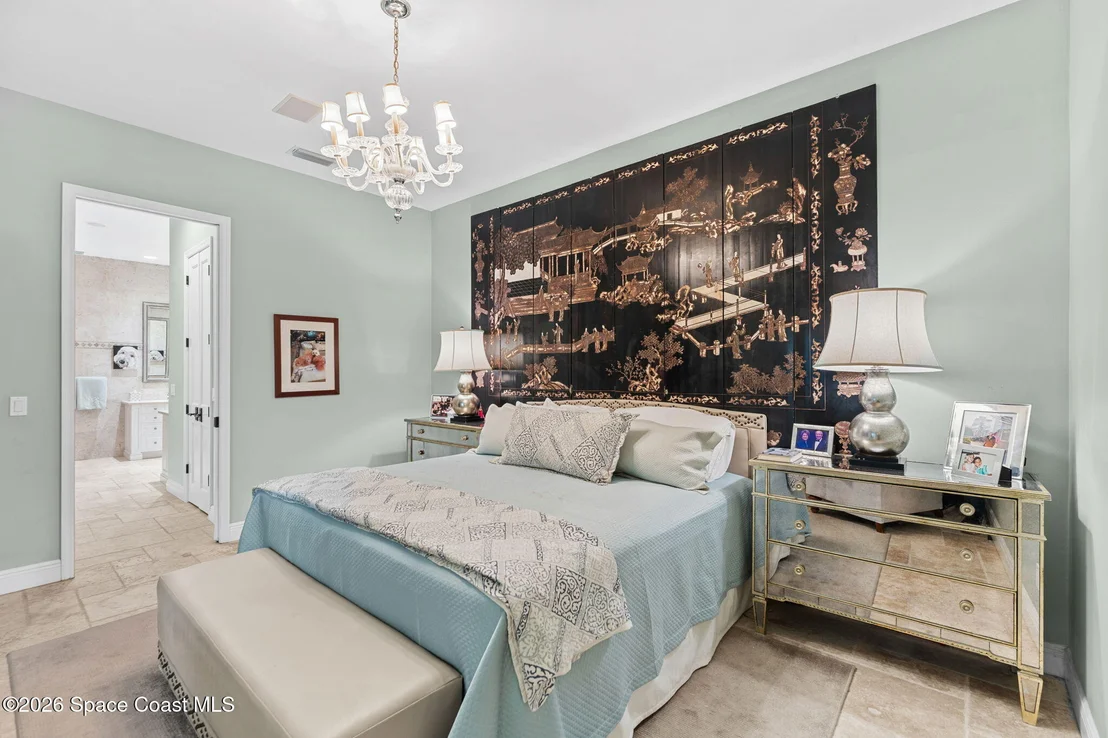 Photo of 339 Cocoa Avenue