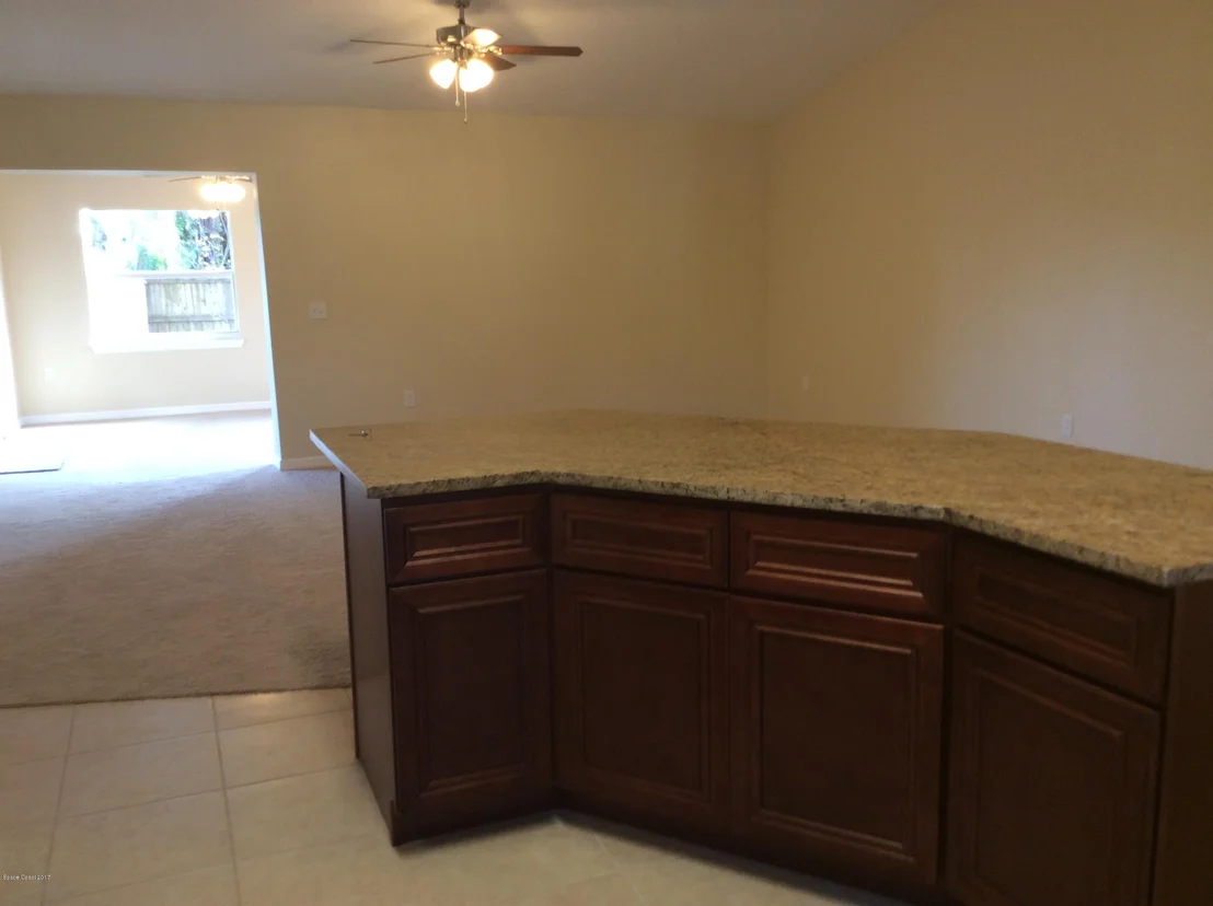 Photo of 6361 Hudson Road