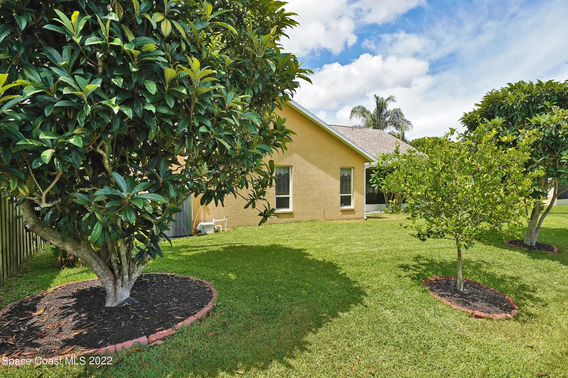 Photo of 1005 Pelican Lane