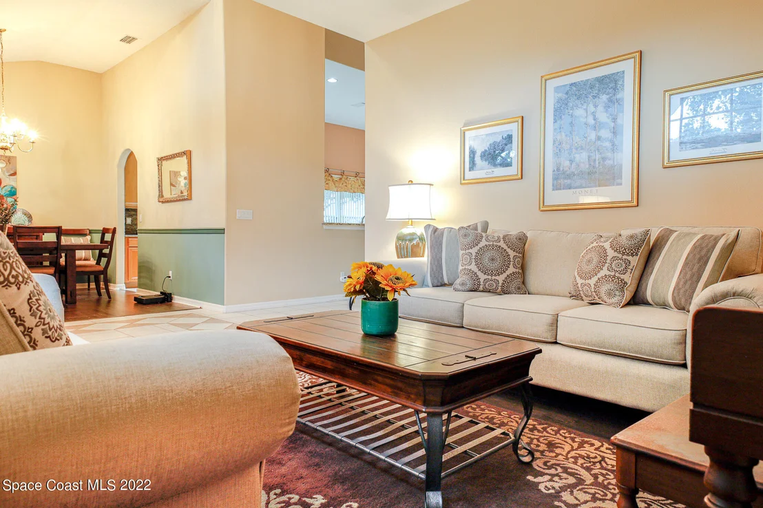 Photo of 6047 Arlington Circle