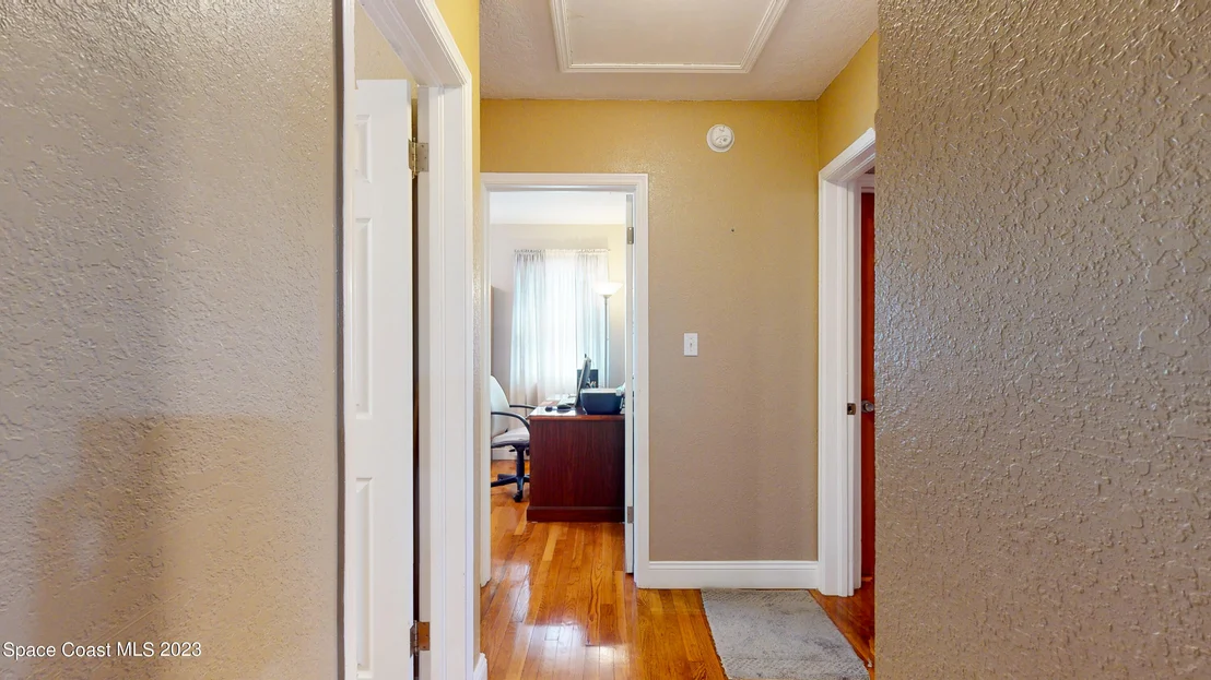 Photo of 1326 Sun Circle E