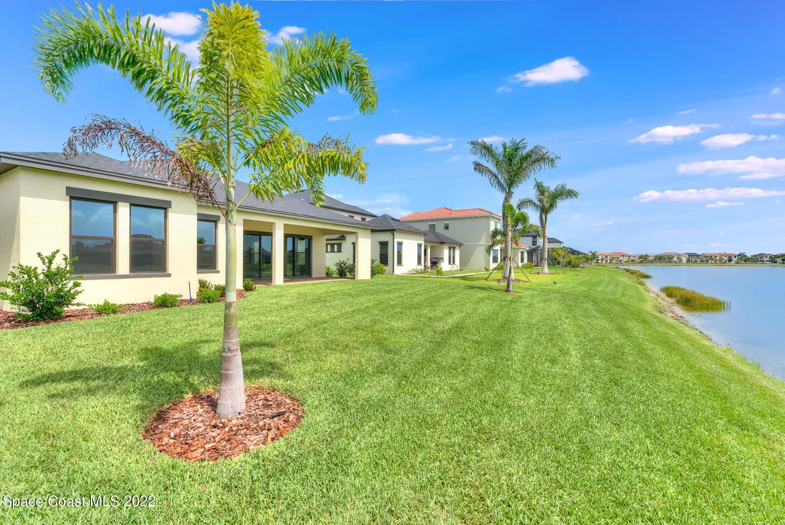 Photo of 8235 Lyside Drive