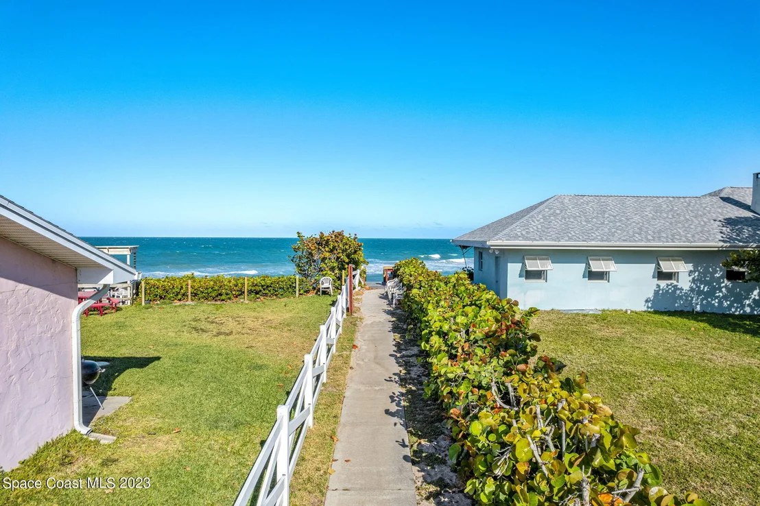 Photo of 212 Ivory Drive