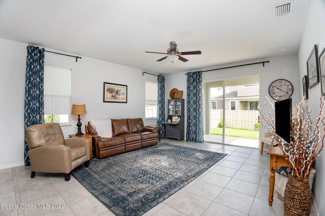 Photo of 2881 Casterton Drive