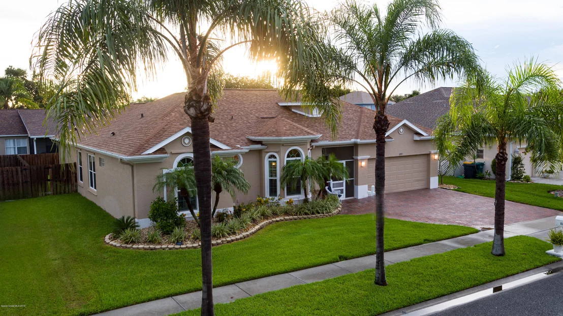 Photo of 1892 Thesy Drive