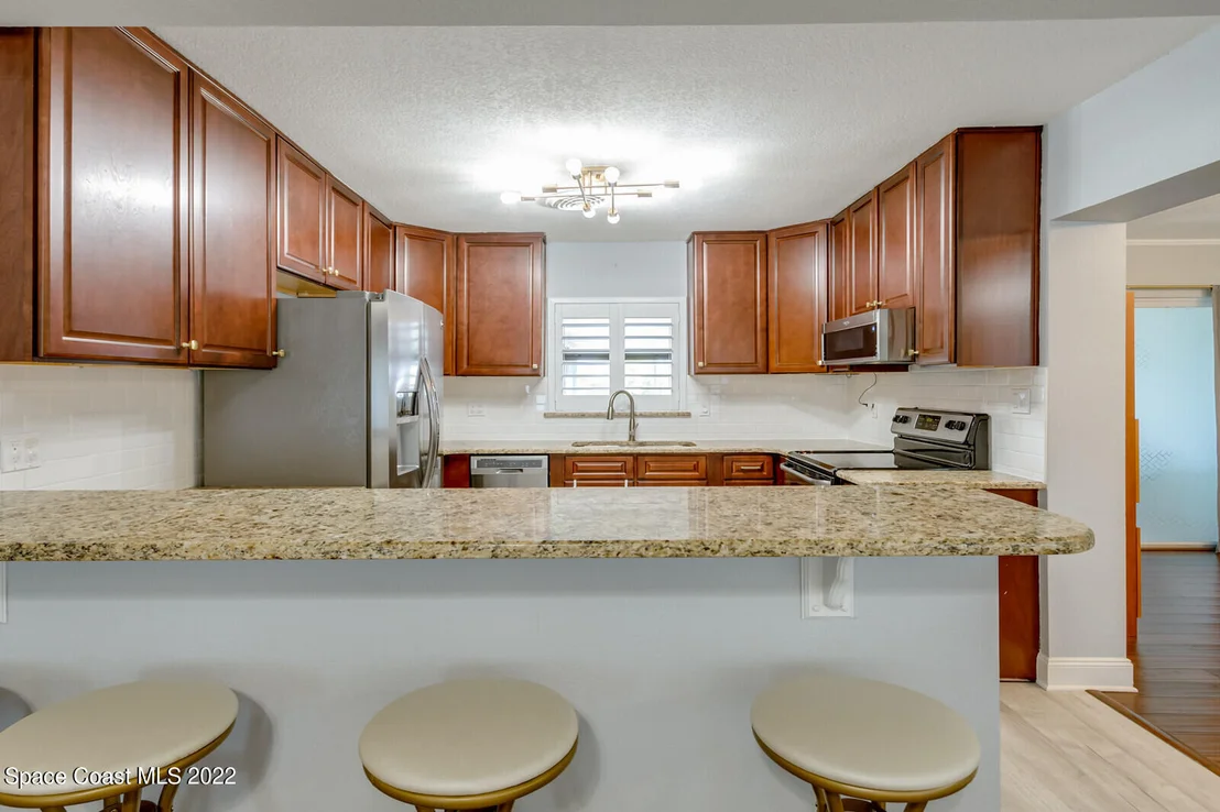 Photo of 505 Coral Drive