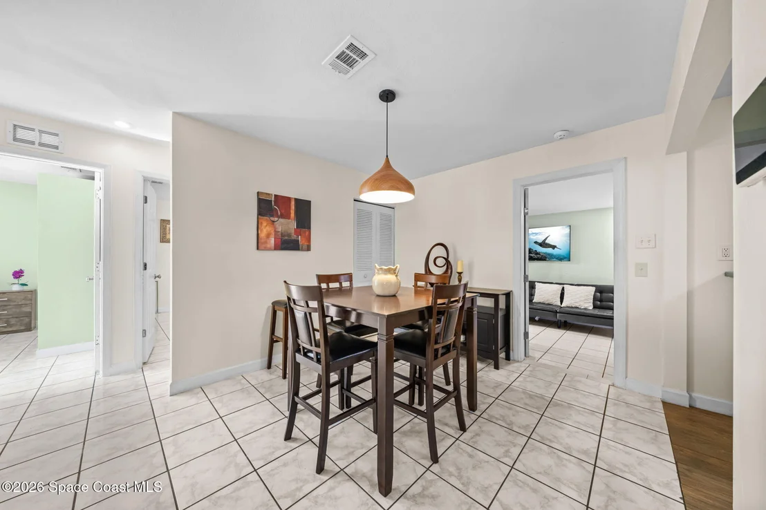 Photo of 1038 Hooper Avenue NE