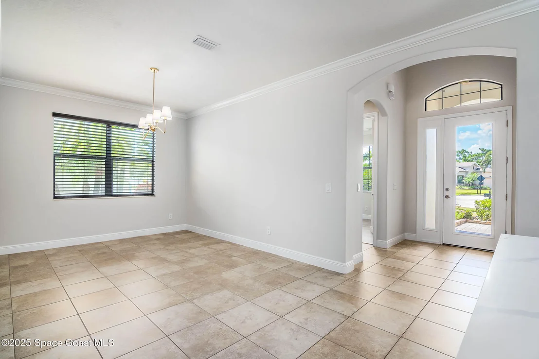 Photo of 8553 Drayton Circle