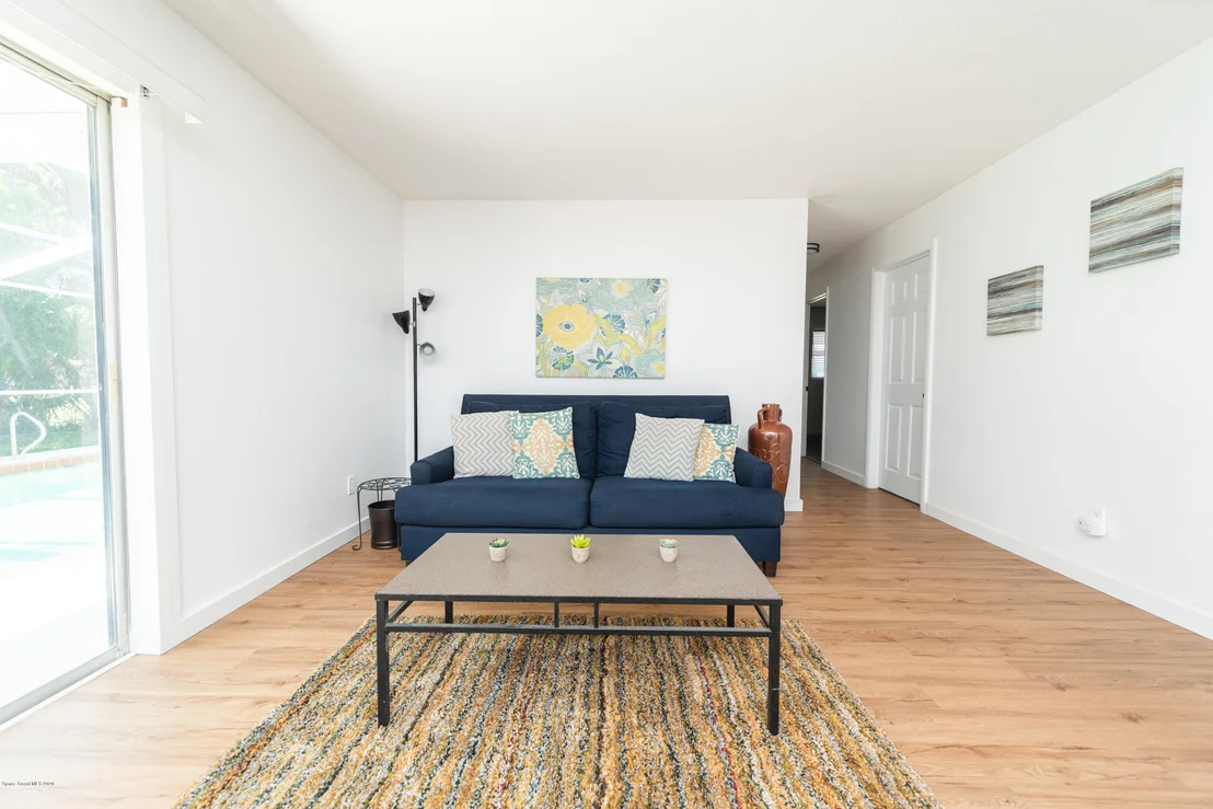 Photo of 1333 Estridge Drive