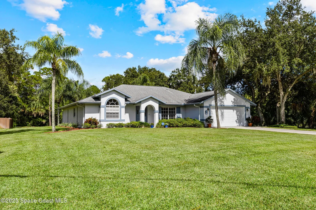 Photo of 2500 Fairfield Drive
