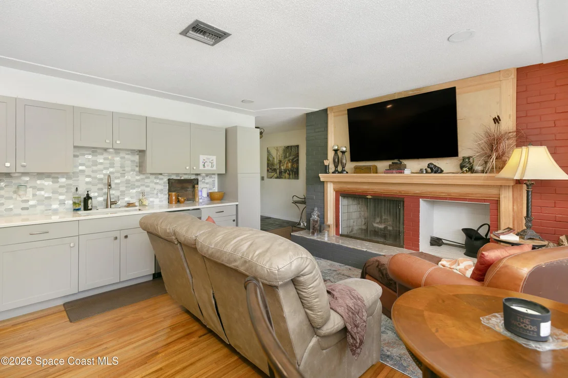 Photo of 3033 Devon Court