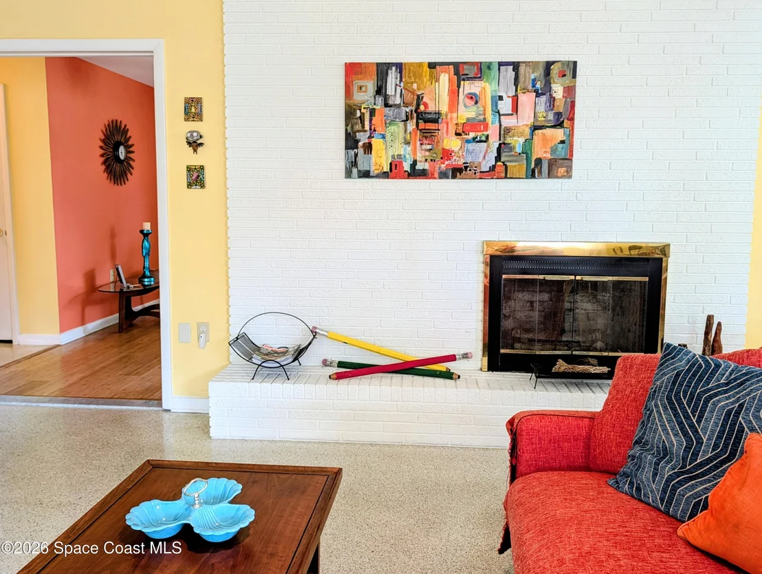 Photo of 615 Oak Ridge Drive