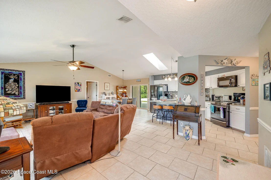 Photo of 2626 Nobility Avenue