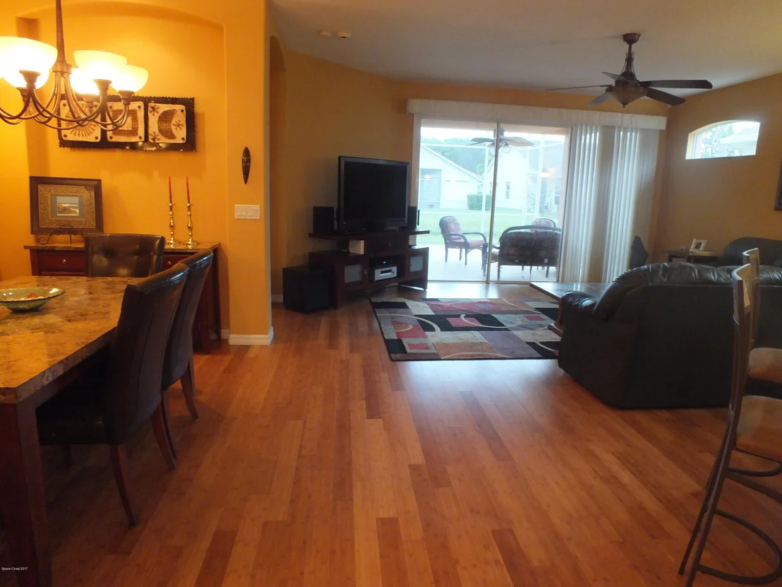 Photo of 4600 Portage
