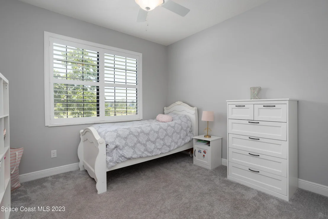 Photo of 7327 Bluemink Lane