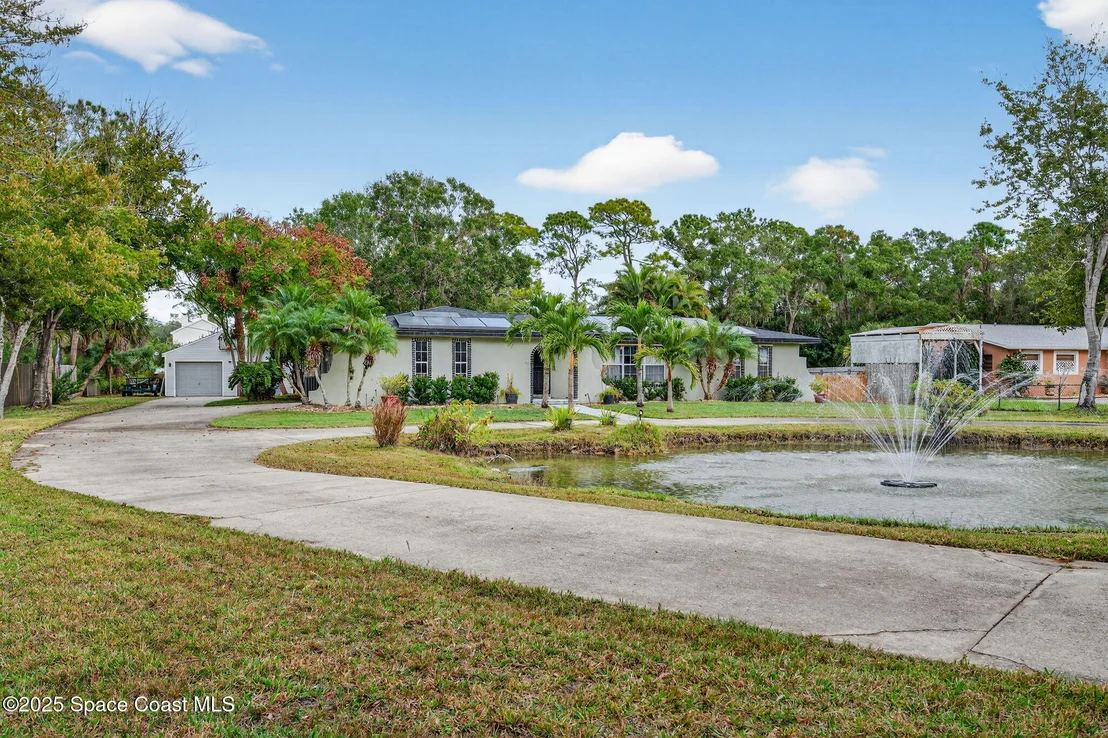 Photo of 4100 Lakemont Road
