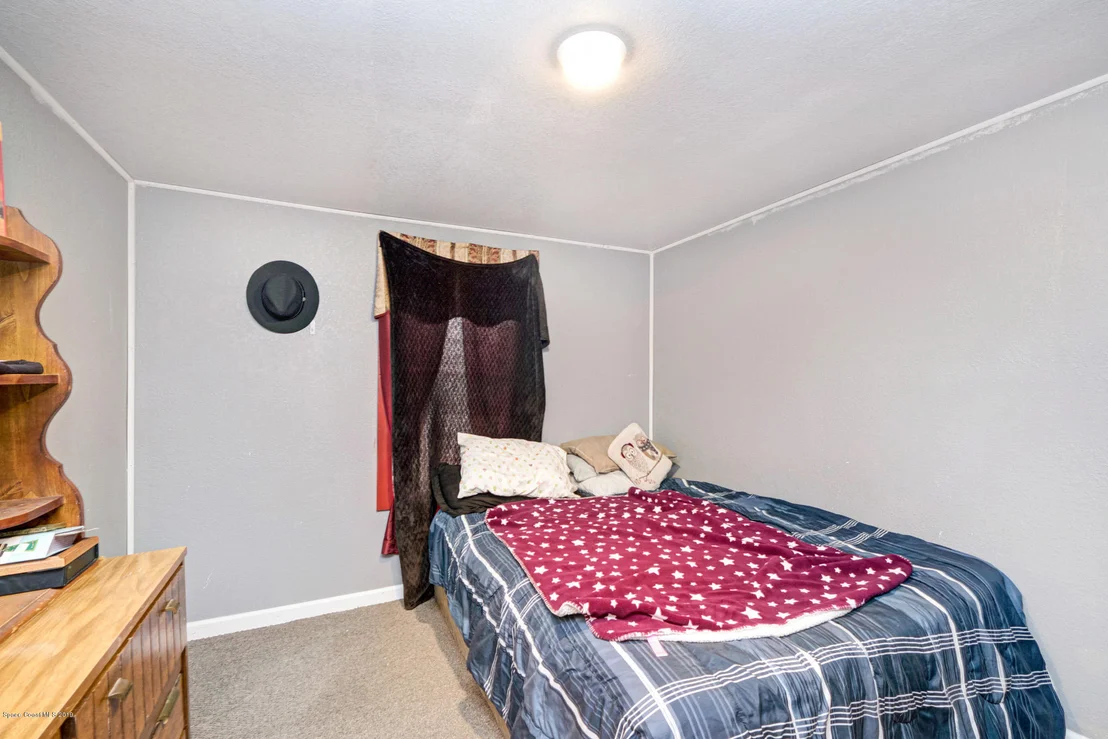 Photo of 328 Robyn Street