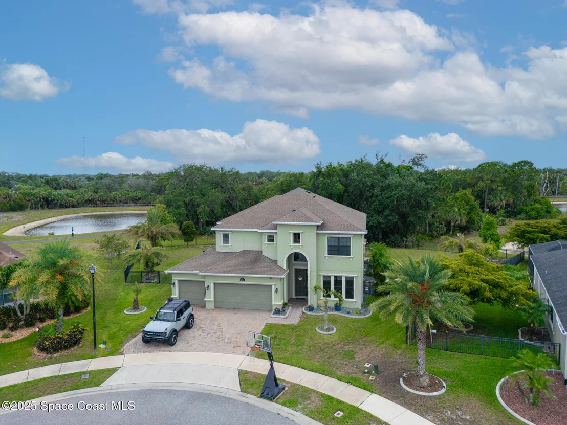 Photo of 7914 Creshire Court