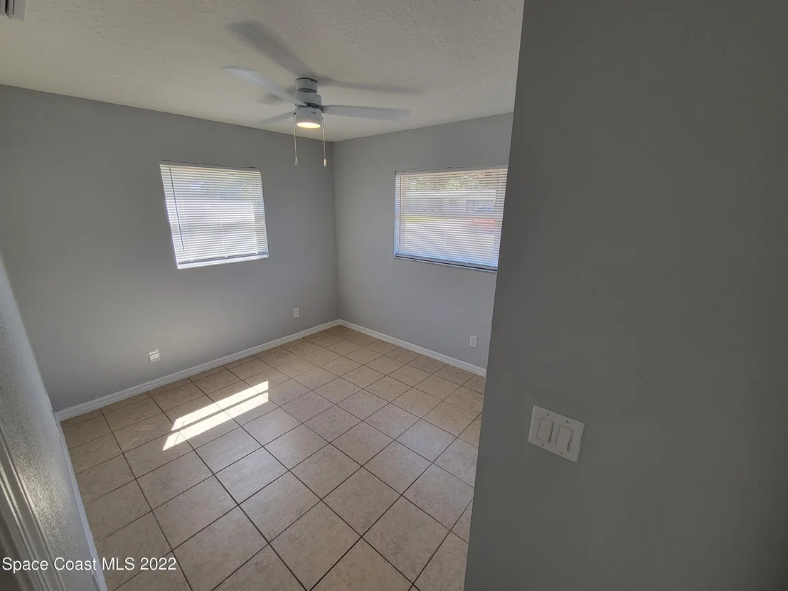 Photo of 337 Ponce De Leon Avenue