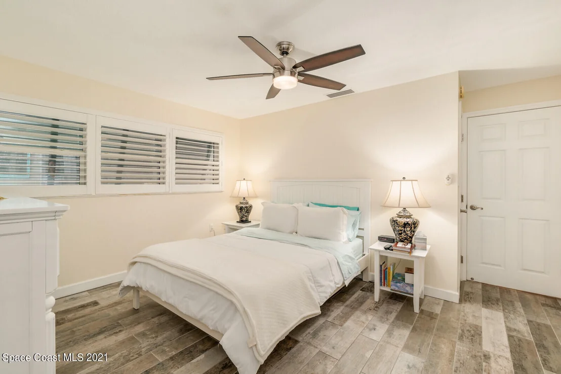 Photo of 481 Cardinal Drive