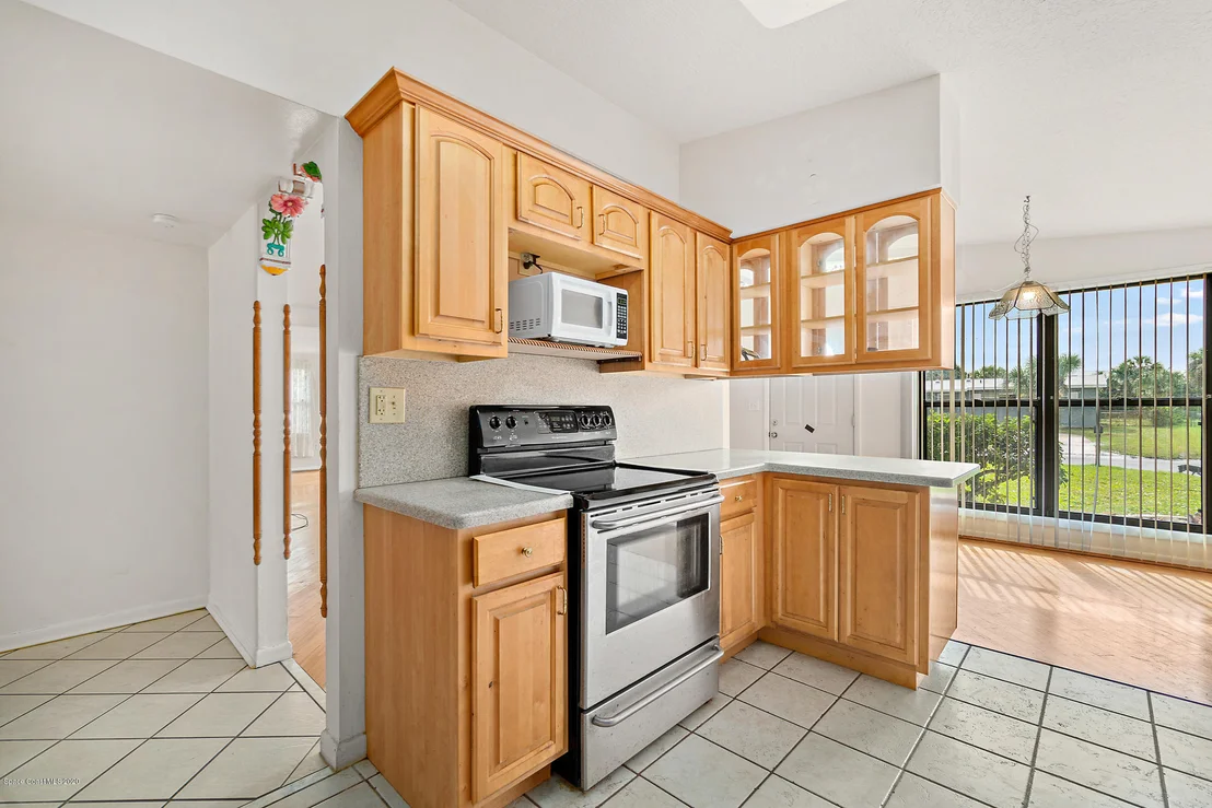 Photo of 1033 Genevieve Avenue