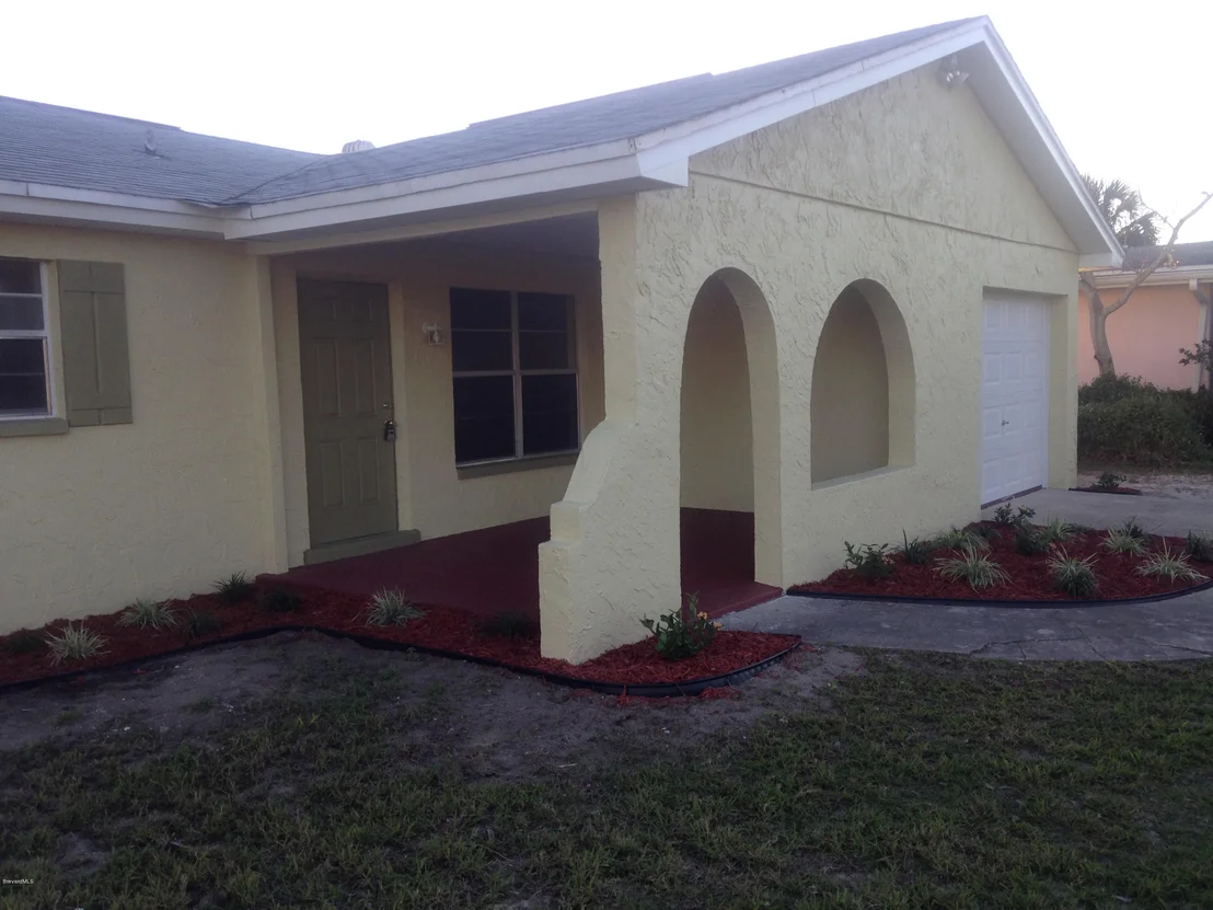 Photo of 451 Coconut Drive