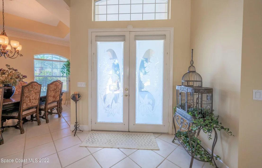 Photo of 981 Stratford Place