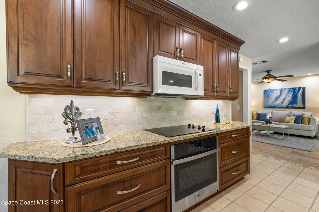 Photo of 605 Bimini Road