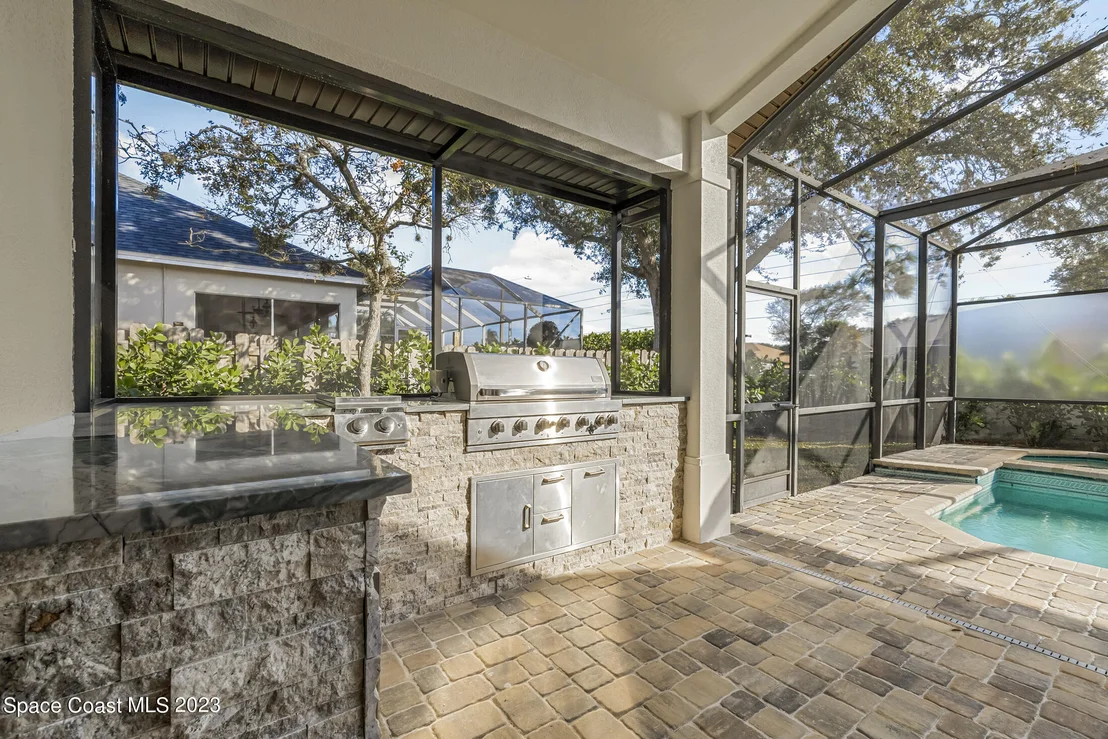 Photo of 473 Peregrine Drive