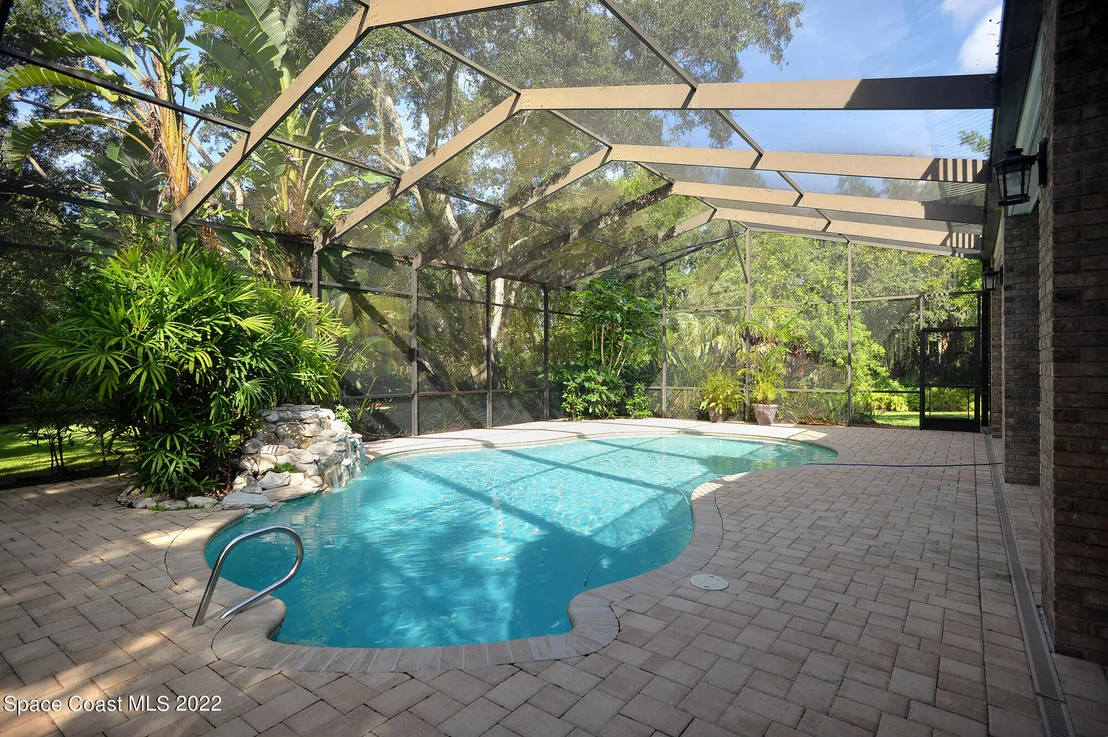 Photo of 3935 Hidden Oaks Lane