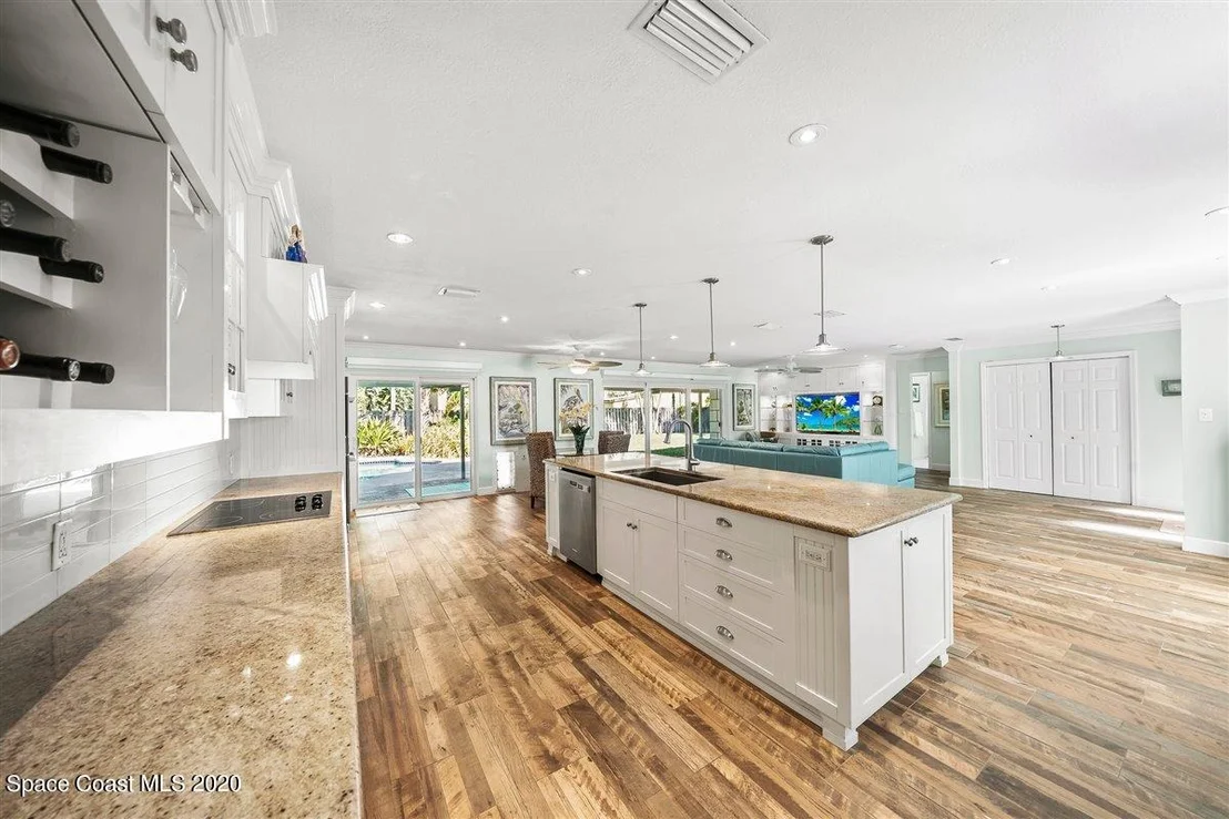 Photo of 602 Hibiscus Trail
