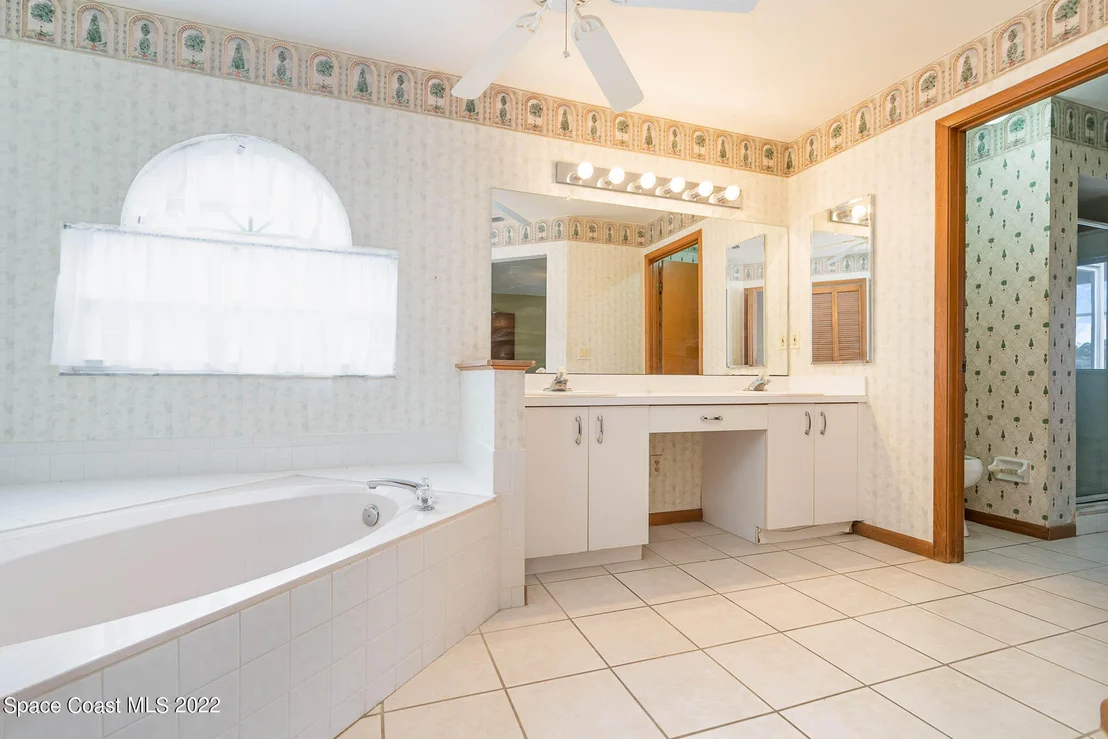Photo of 4560 Willow Bend Drive