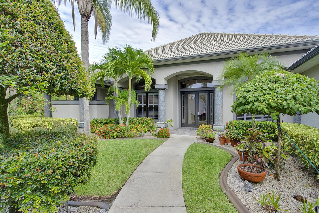 Photo of 8210 Compton Way