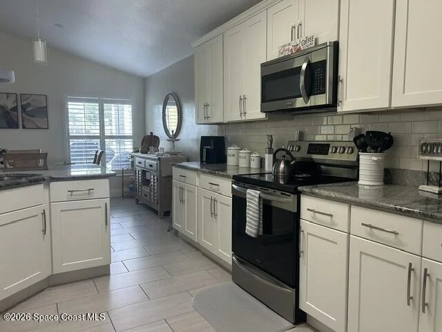 Photo of 2572 Addington Circle