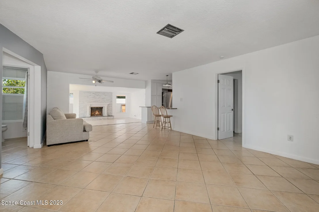 Photo of 2435 Sadler Lane