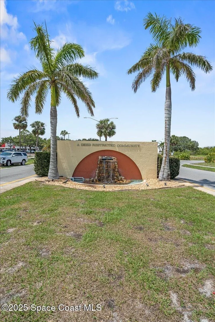 Photo of 641 Hyacinth Circle
