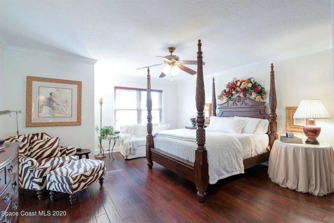Photo of 569 Hummingbird Drive